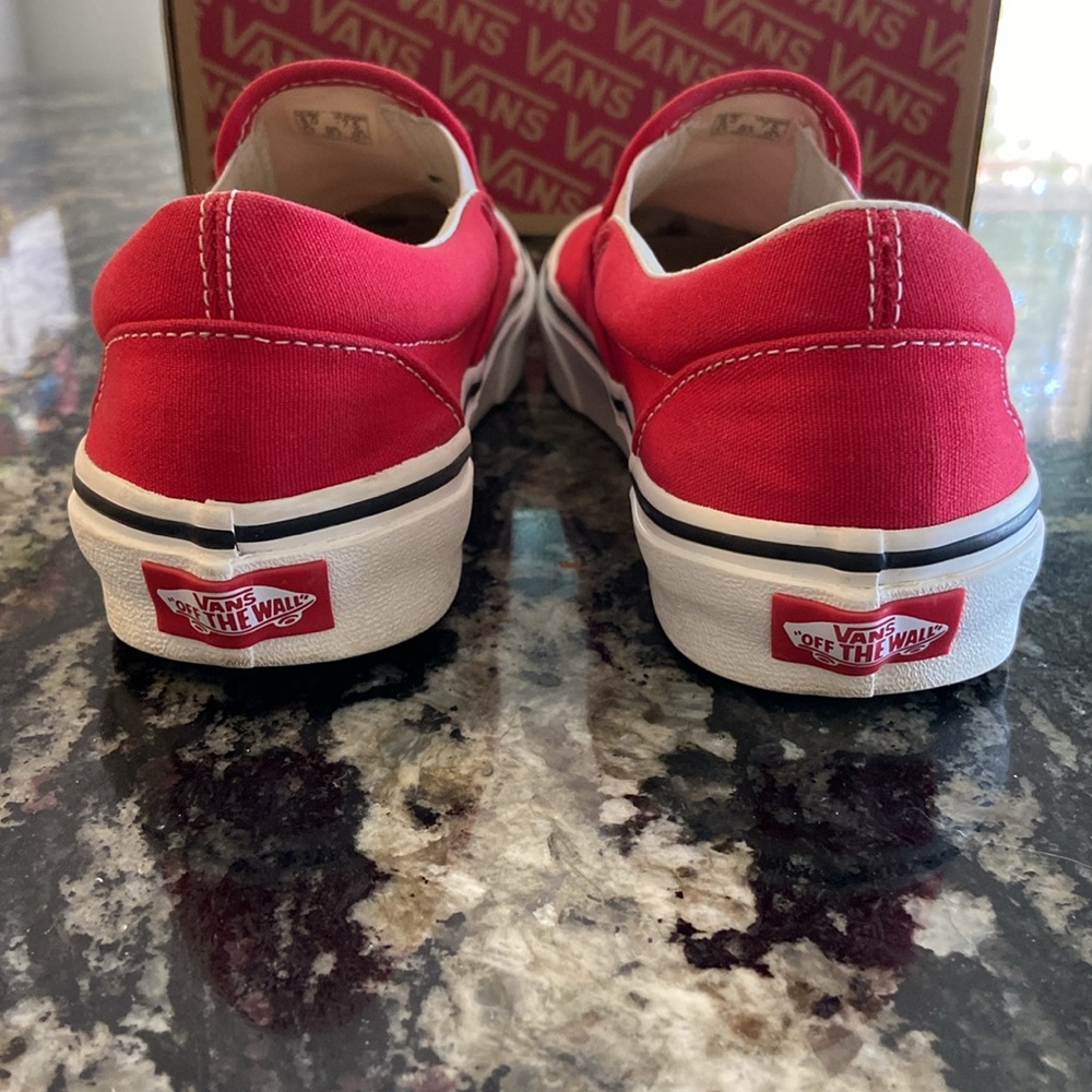 Women’s Classic Red Vans Sz 7.5 - Picture 5 of 8